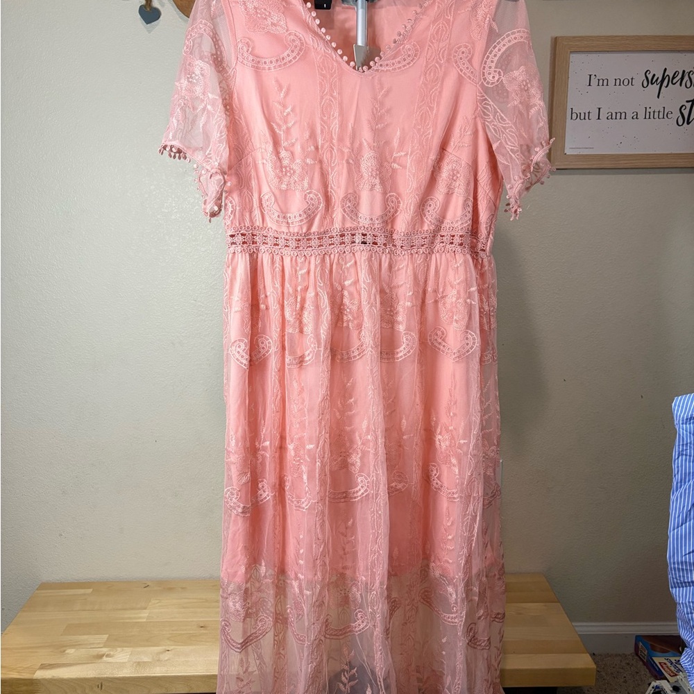 Elegant Peach Lace Maxi Dress